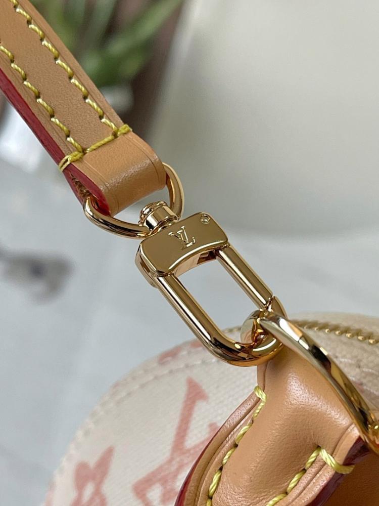 Alma Calfskin Crossbody Bag 23.5x17.5x11.5cm