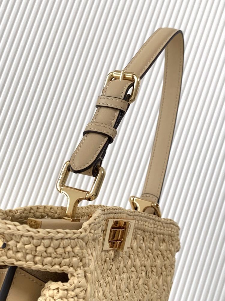 Top Handle Bag Style 790481386