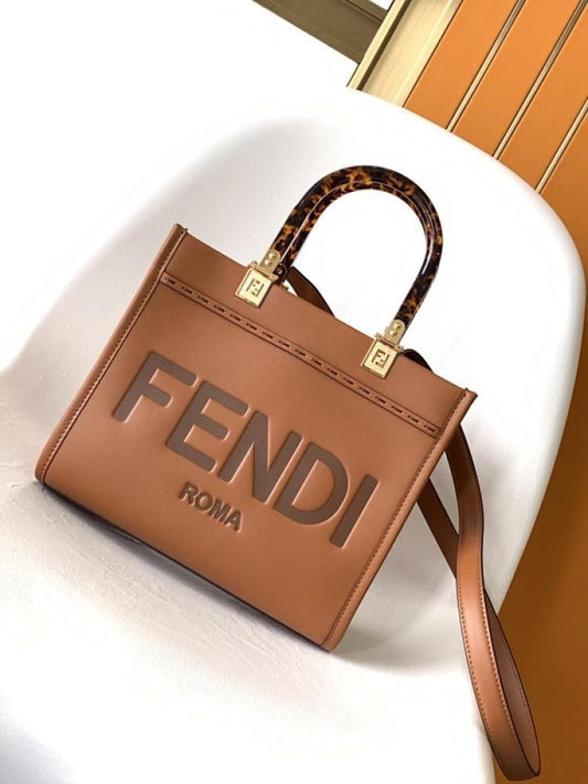 Leather Shoulder Bag Style 517101850