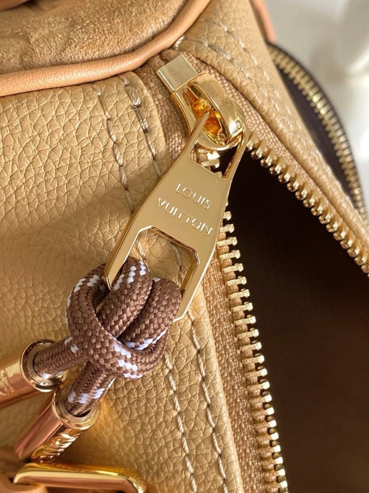 Luxury Leather Shoulder Bag 15x11x25cm