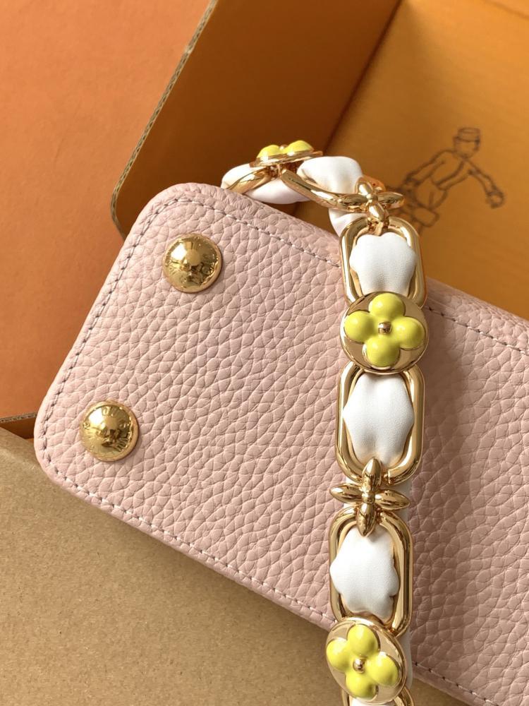 Practical Top Handle Bag Style 142662048