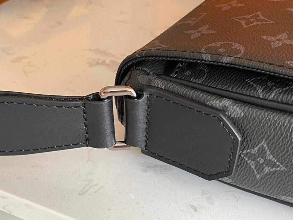 Modern Leather Shoulder Bag 26x20x7cm