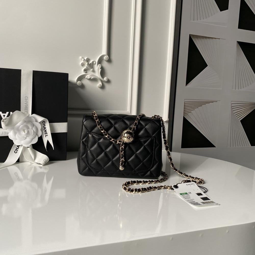 Top Handle Bag Style 136053957