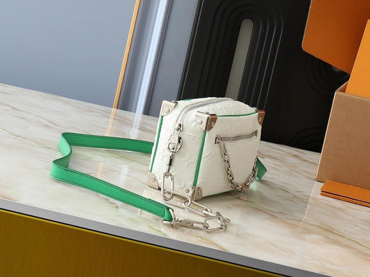 Stylish Crossbody Bag 18.5x13x8cm