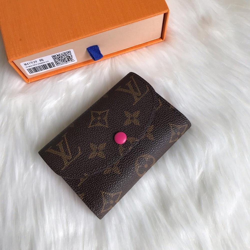 Stylish Gold Leather Wallet
