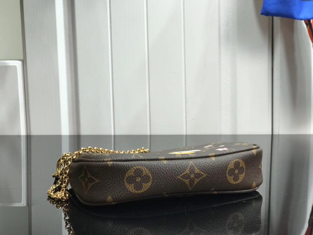 Top Handle Bag Style 335163674