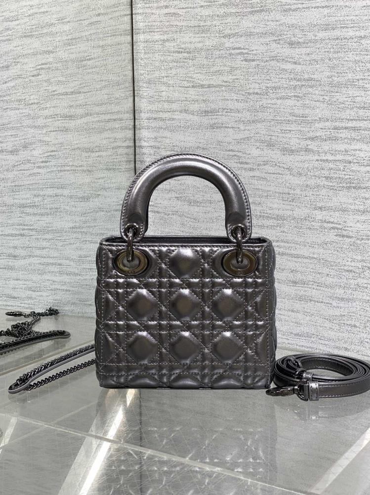 Top Handle Bag Style 165017324