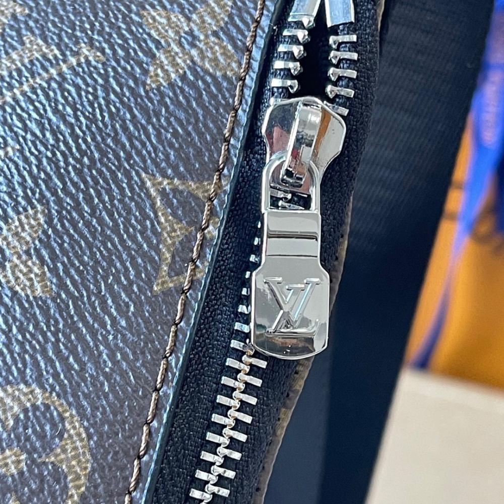 Modern Elegant Monogram Calfskin Shoulder Bag