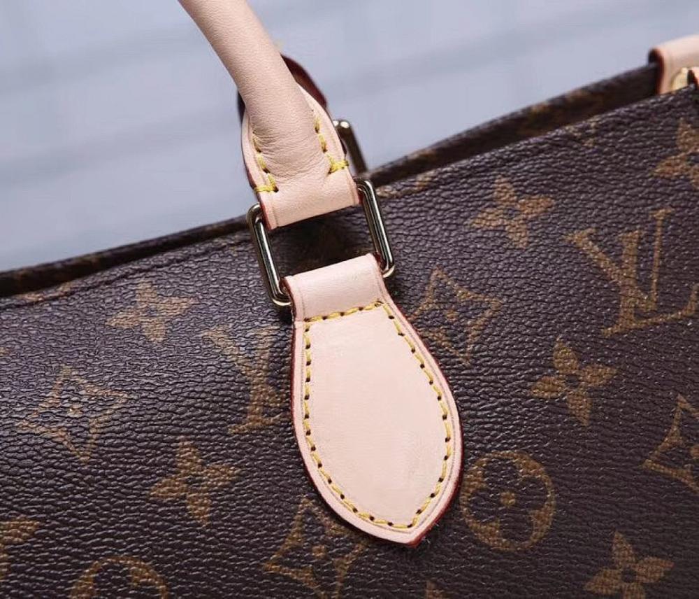 Luxury Gold Crossbody Bag