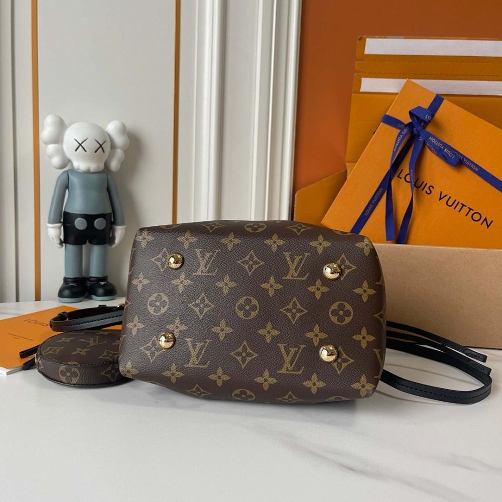 Modern Refined Lambskin Shoulder Bag 22x19x14cm