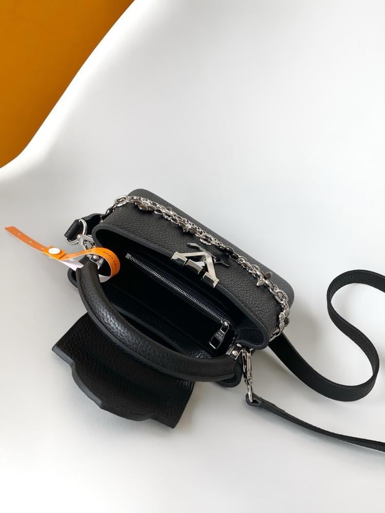 Leather Wallet Style 686180285