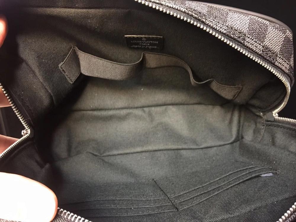 Stylish Premium Monogram Leather Top Handle Bag 26x17x7cm