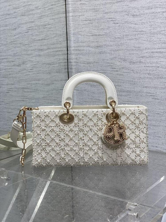 Top Handle Bag Style 1981068704