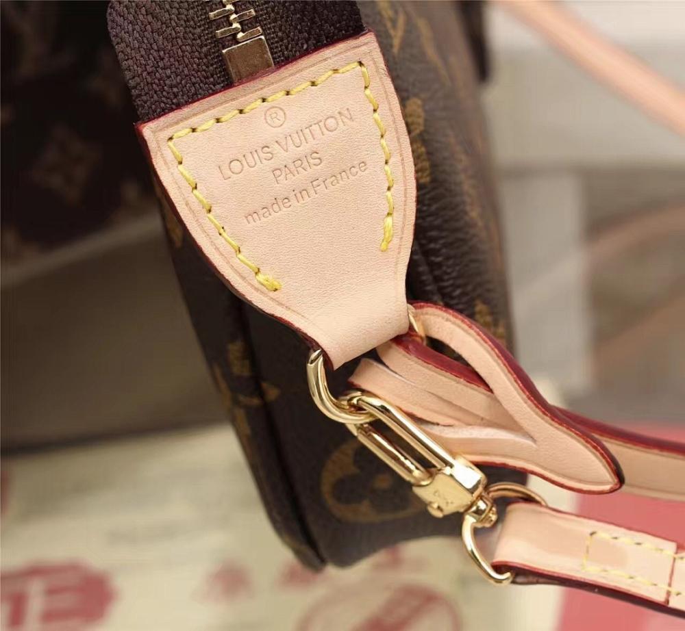 Modern Stylish Crossbody Bag 21x13x3cm
