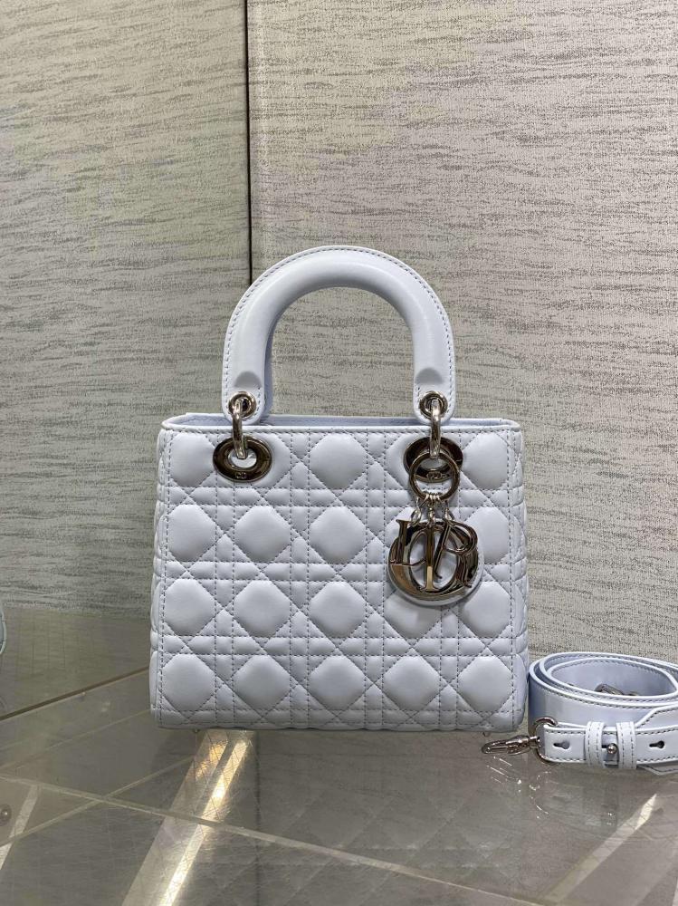 Luxury Top Handle Bag Style 1182370528