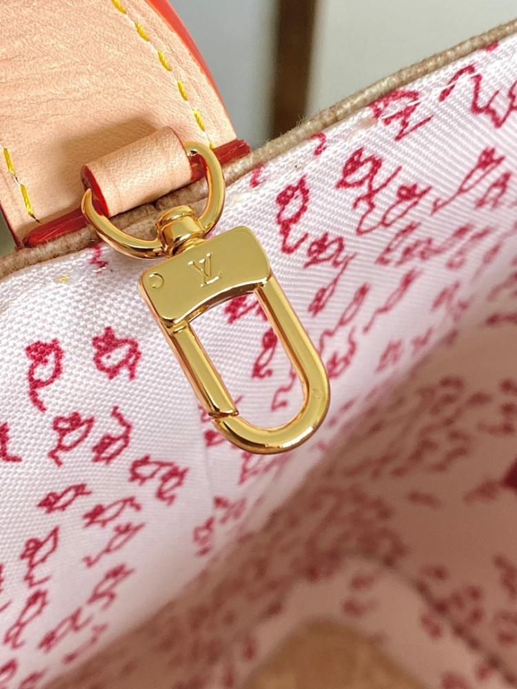 Stylish Leather Tote Bag