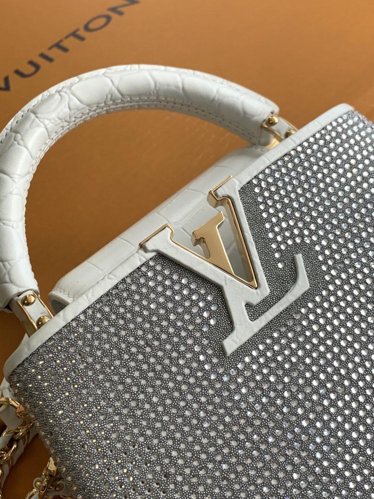 Crystal-Embellished Leather Wallet Style 981219840
