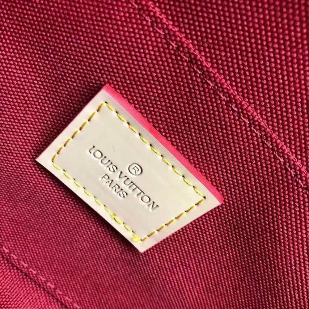 Luxury Pink Leather Shoulder Bag 21x12x3cm