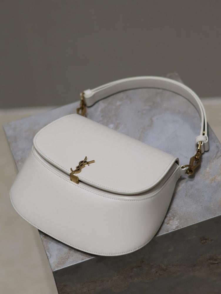 Elegant Refined Calfskin Shoulder Bag 24x20x10cm