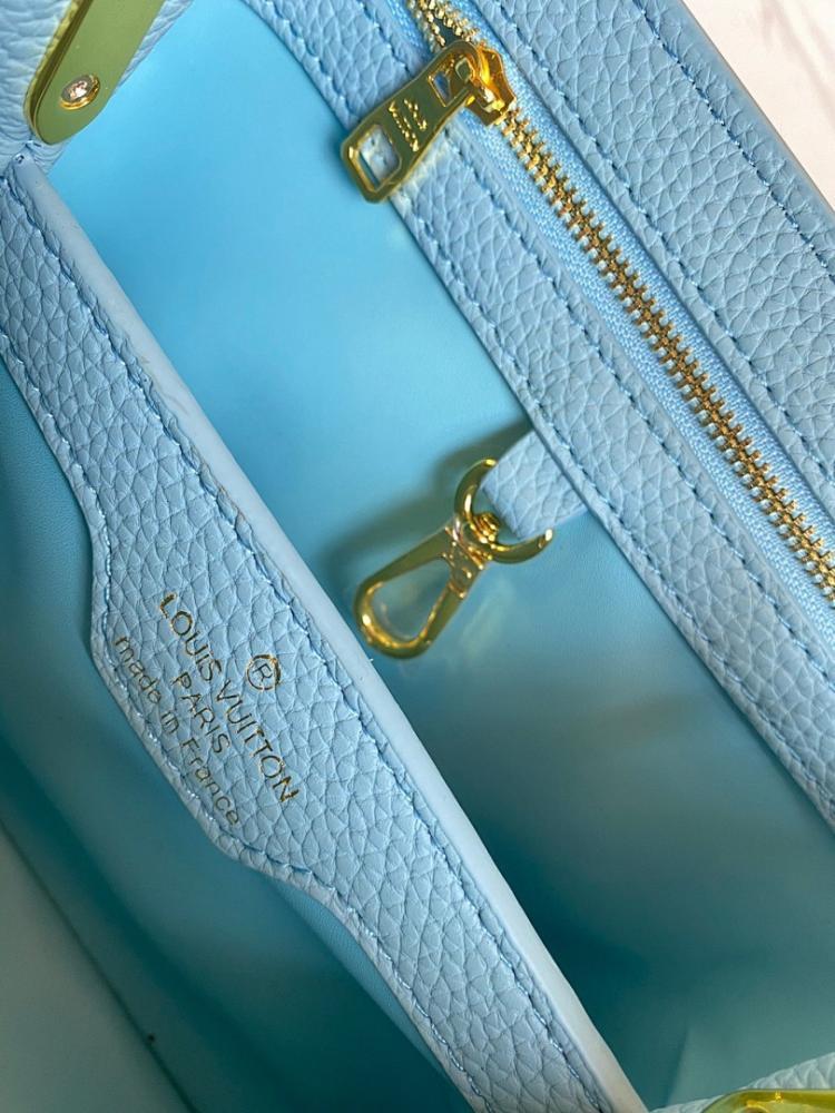 Italian-Inspired Elegant Leather Shoulder Bag 27x18x9cm