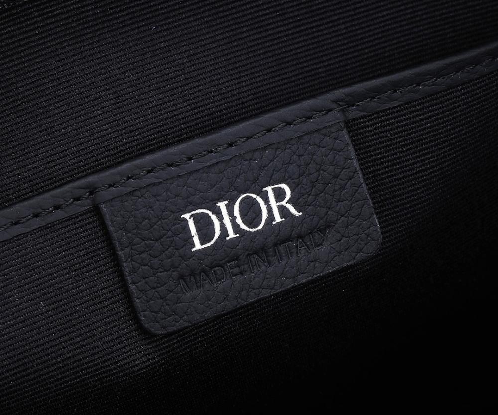 Modern Luxury Black Printed Calfskin Shoulder Bag Black/Beige 24x14x5cm