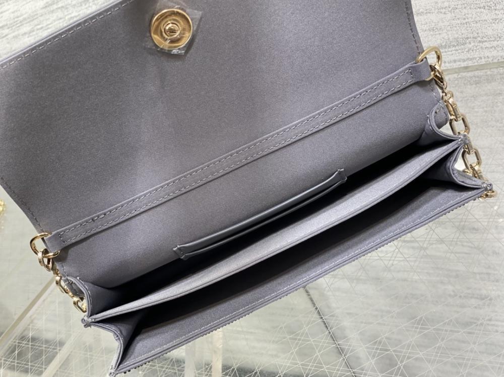Wallet Style 1420944019