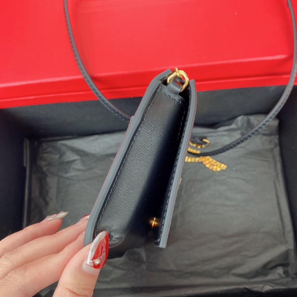 Wallet Style 1318902391