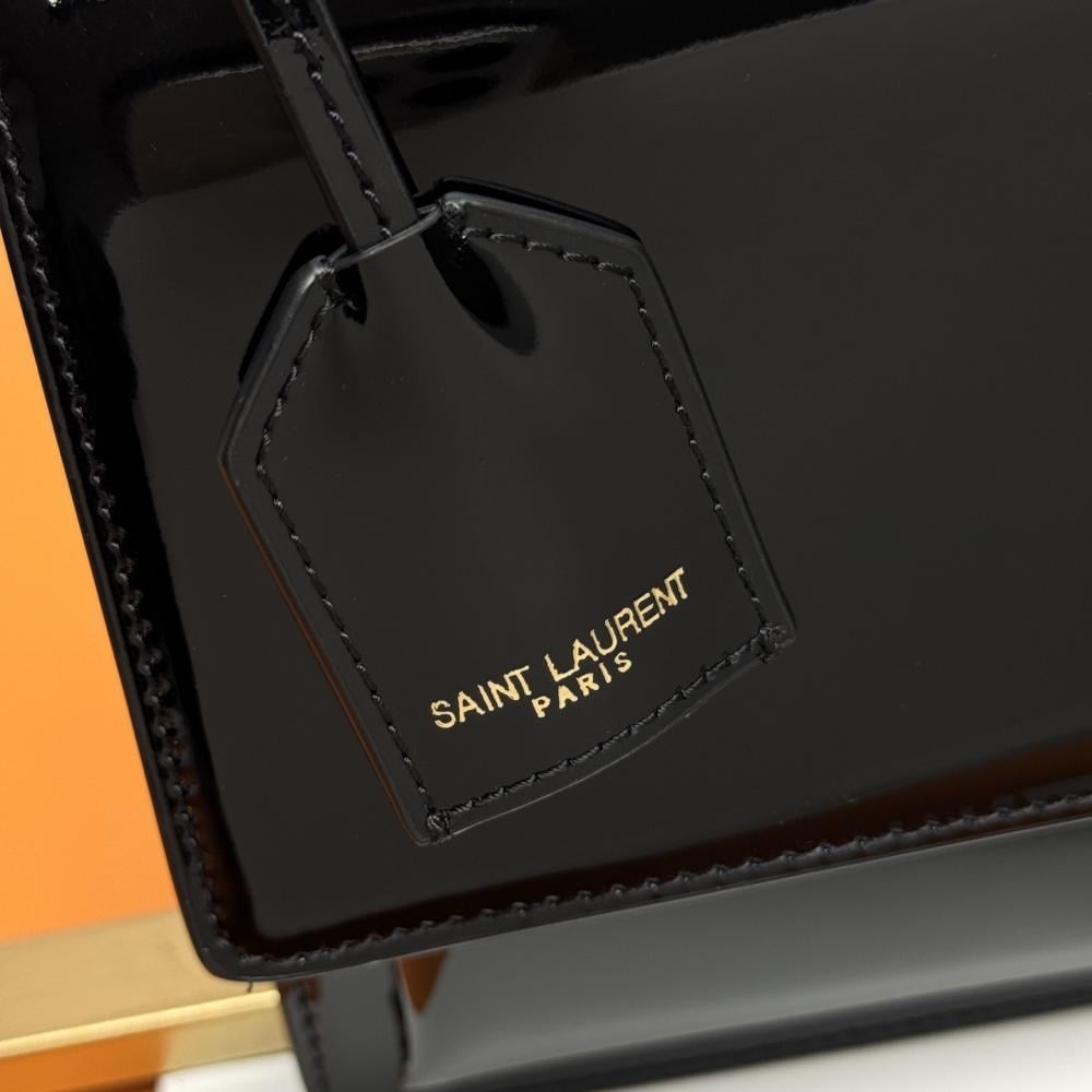 Leather Shoulder Bag Style 702078164