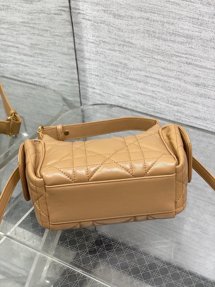 Elegant Top Handle Bag Style 1534789794