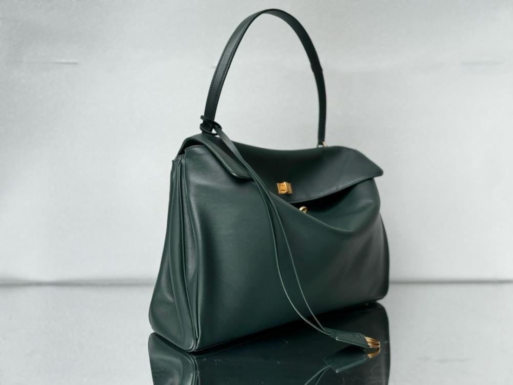 Top Handle Bag Style 1052240181