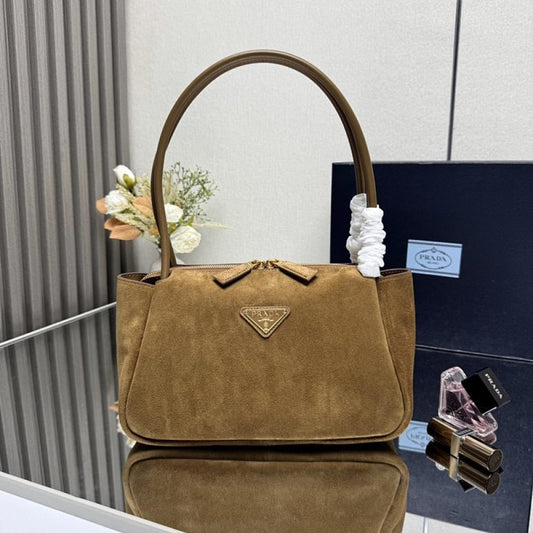 Leather Shoulder Bag Style 284309106