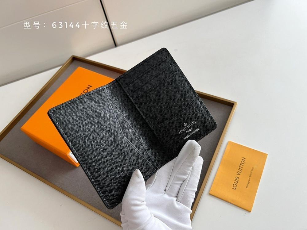 Classic Leather Wallet 7x11cm