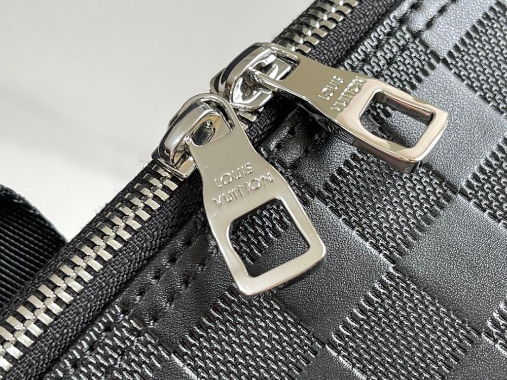 Elegant Refined Leather Crossbody Bag 29x42x13cm
