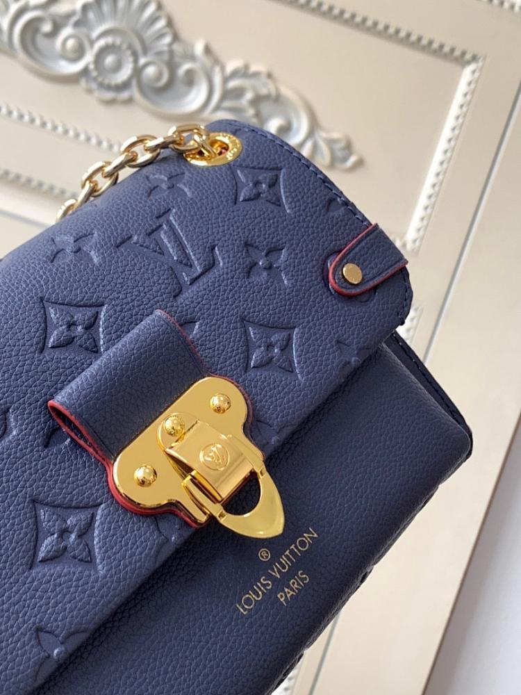 Elegant Refined Leather Shoulder Bag 21x15x8cm