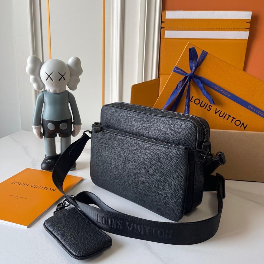 Modern Luxury Monogram Calfskin Shoulder Bag 25x18.5x7cm