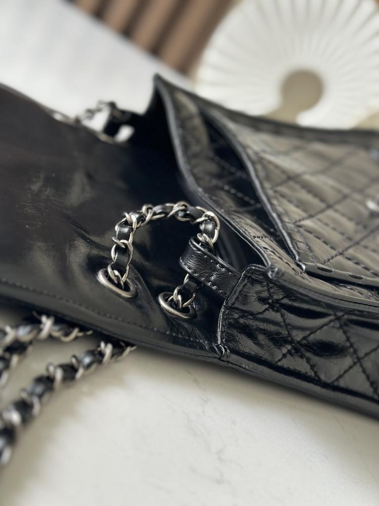 Classic Top Handle Bag Style 2101184408