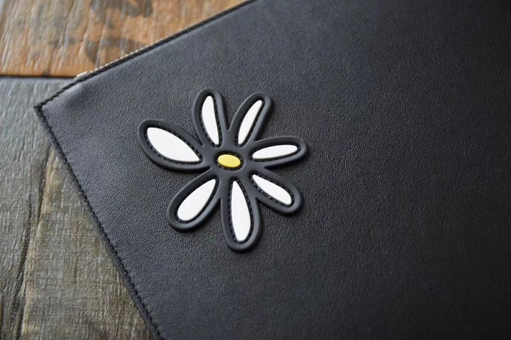 Wallet Style 416383053