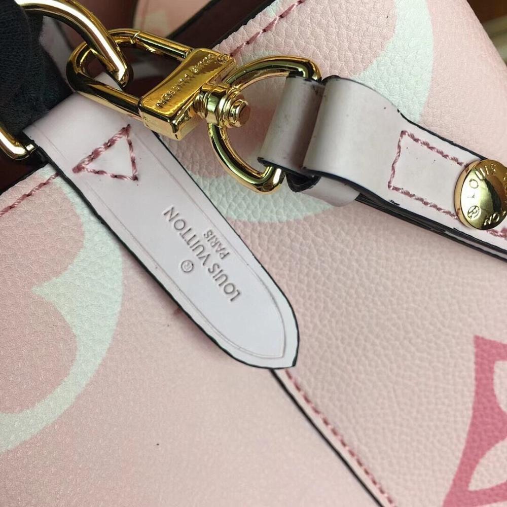 Modern Leather Shoulder Bag 20x20x13cm