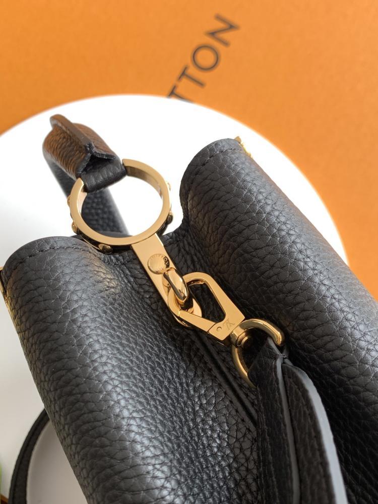 Leather Top Handle Bag Style 3110237