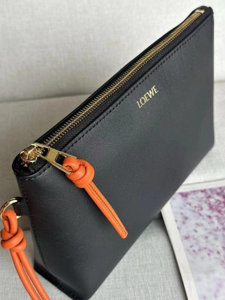 Modern Luxury Leather Bag 22.5x5.5x15.5cm