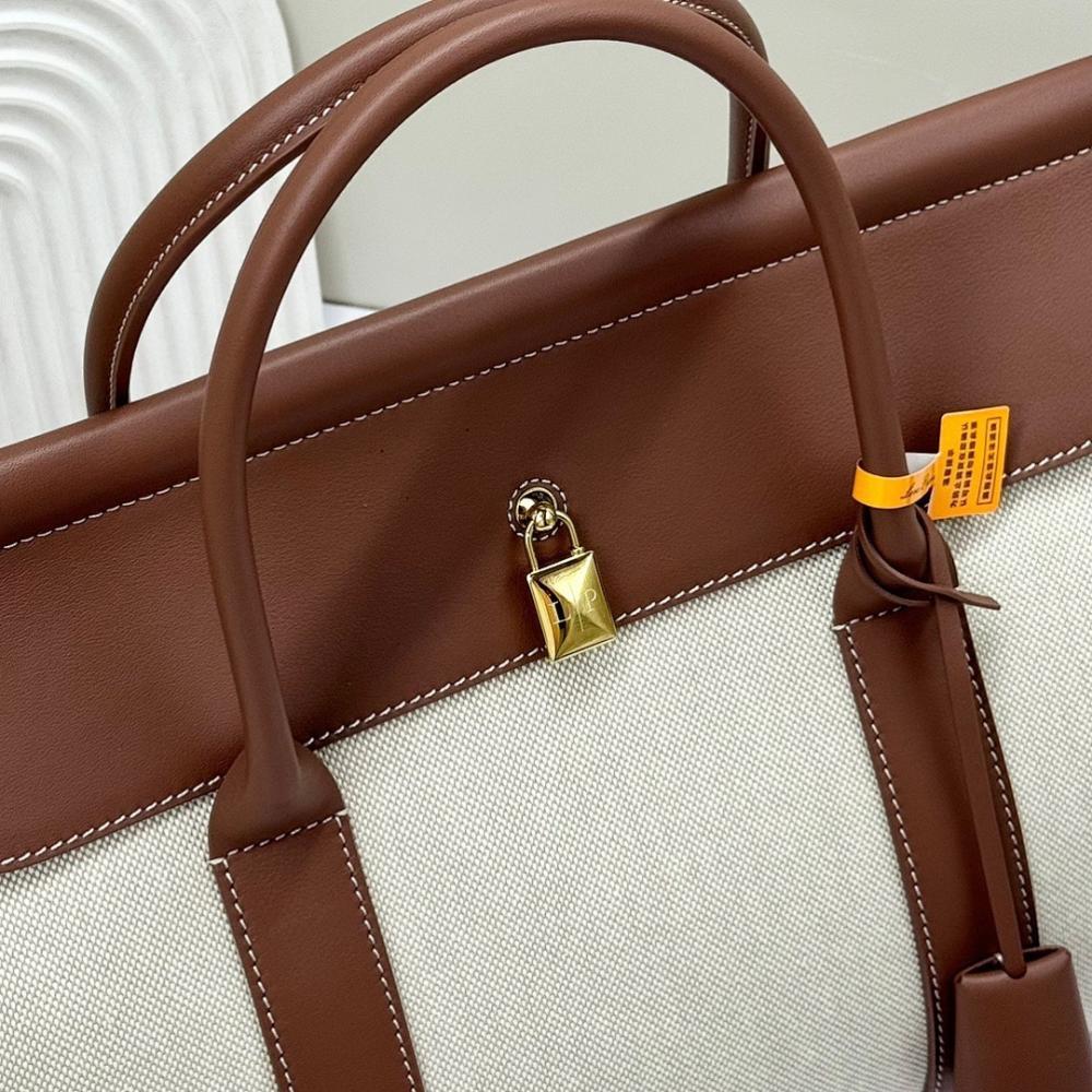 Classic Refined Canvas Top Handle Bag 33x23x18cm