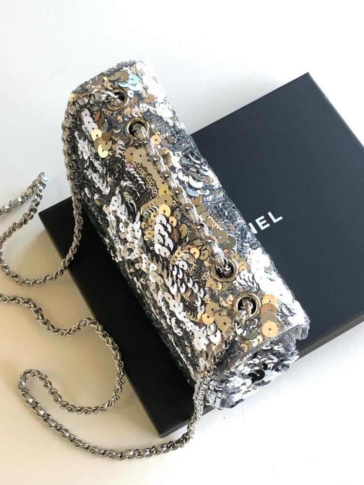 Wallet Style 1034561305