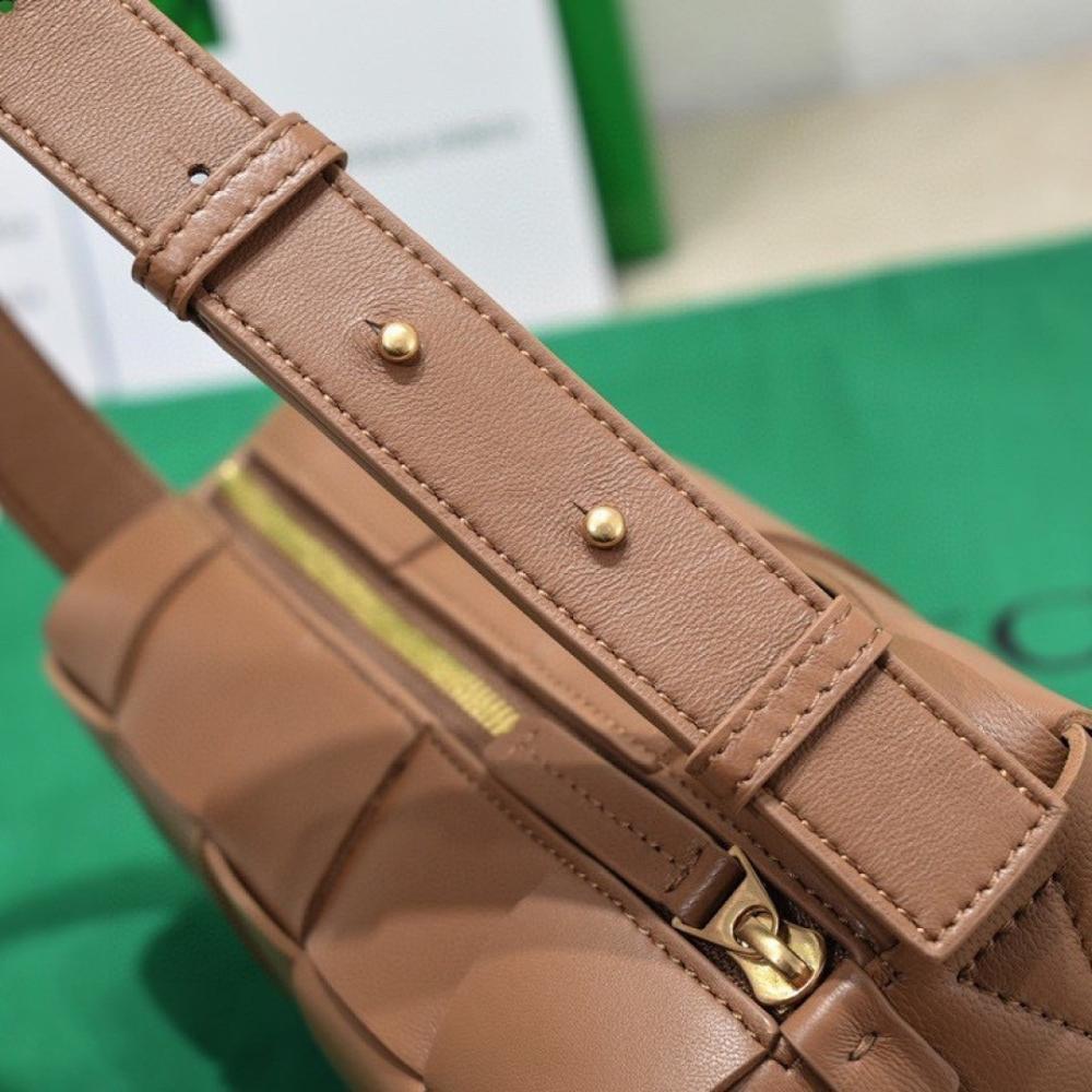 Stylish Woven Leather Top Handle Bag