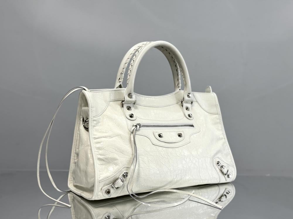 Classic Top Handle Bag Style 7585902