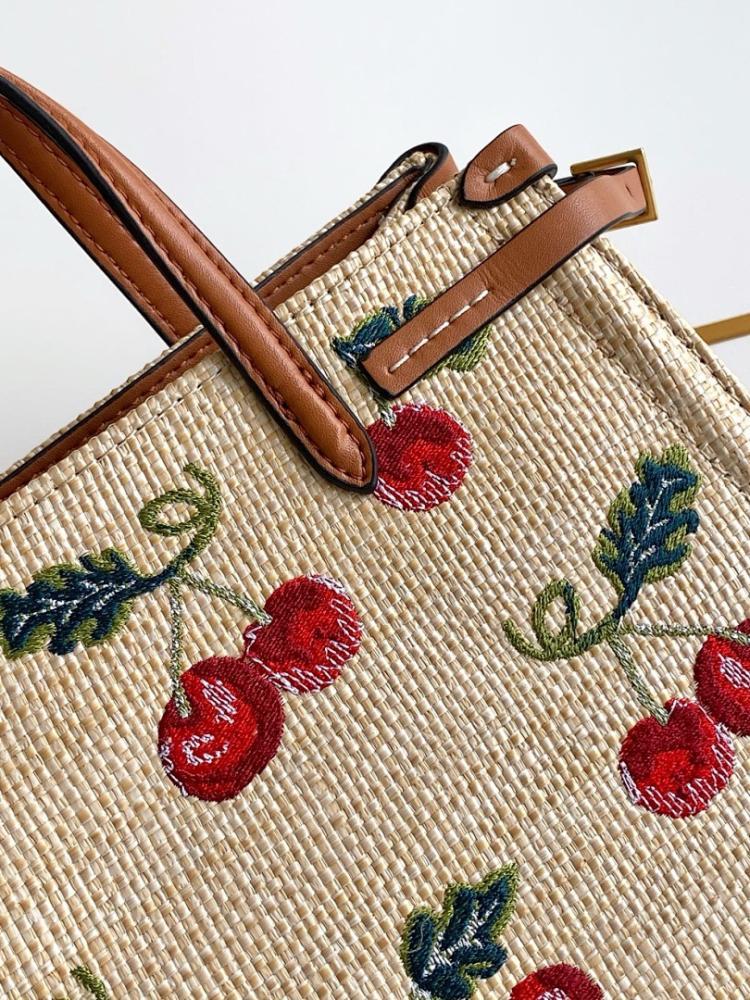 Classic Refined Brown Embroidered Leather Shoulder Bag Brown/Beige 22x19x12cm