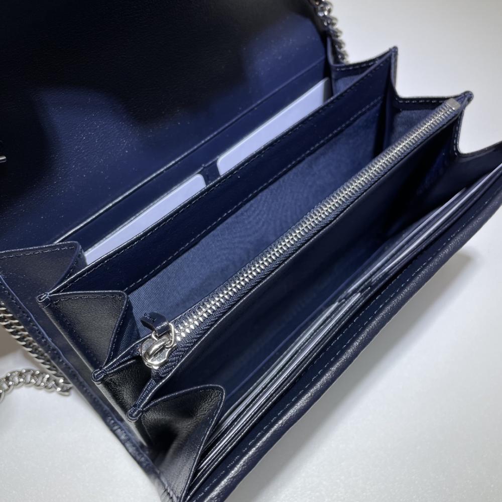 Classic Shoulder Bag Style 1662665512