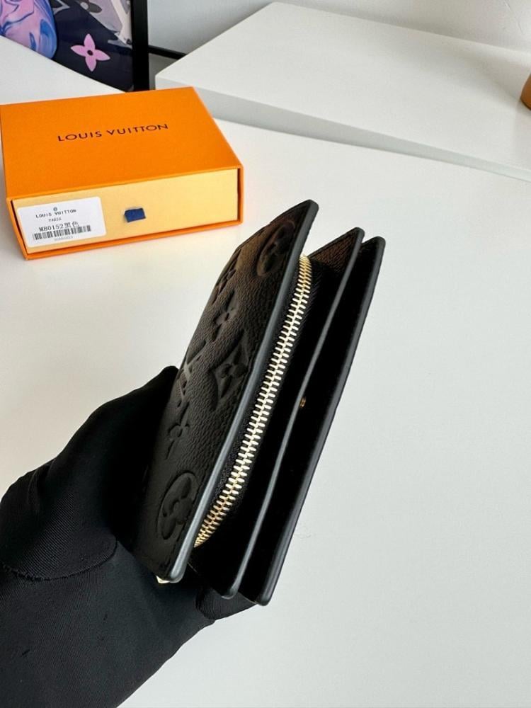 Modern Leather Wallet 12x9x3.5cm