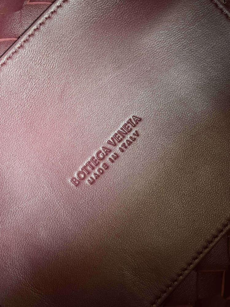 Calfskin Shoulder Bag Style 1452514844