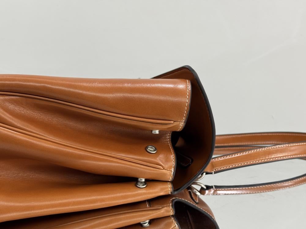 Top Handle Bag Style 1910629537
