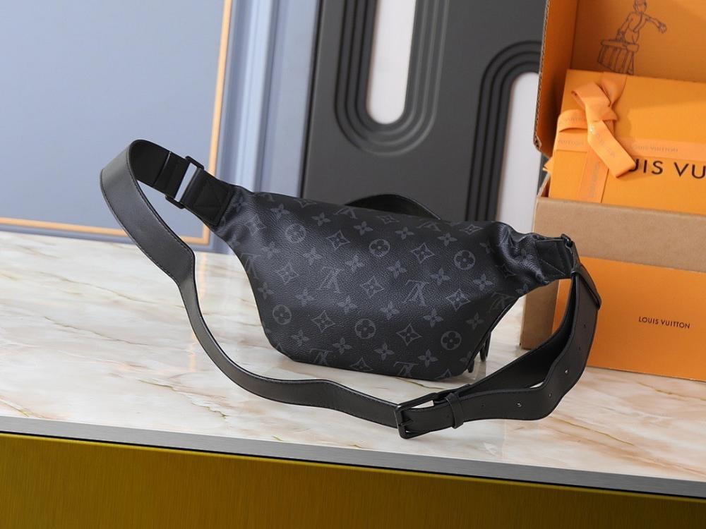 Modern Refined Monogram Shoulder Bag 30x15x8cm